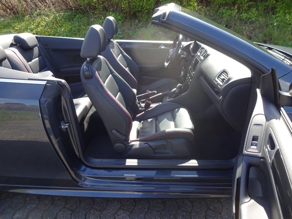 VW Golf VI 2,0 GTi Cabriolet DSG 2d