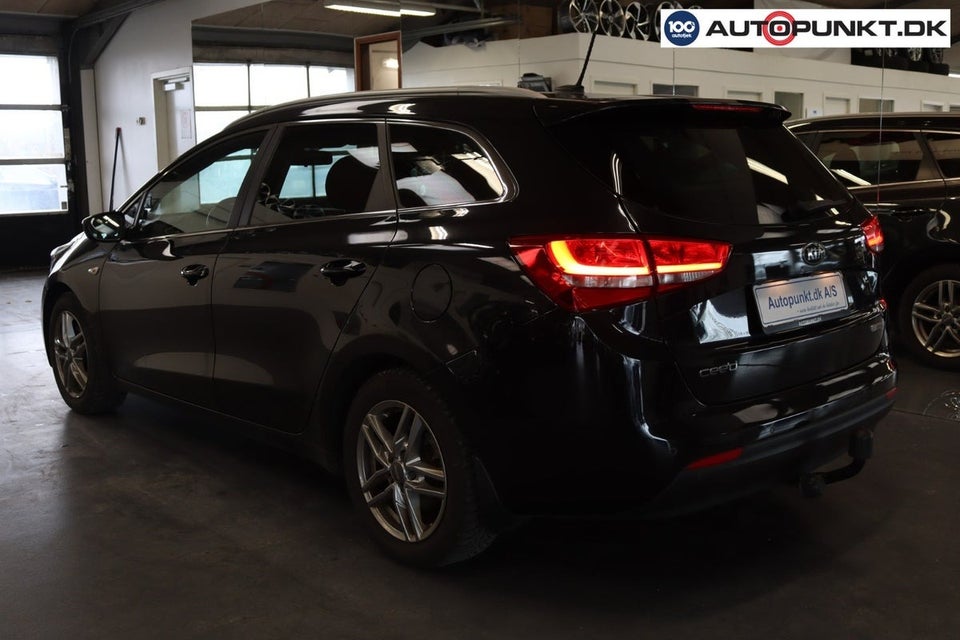 Kia Ceed 1,6 CRDi 136 Attraction SW DCT 5d