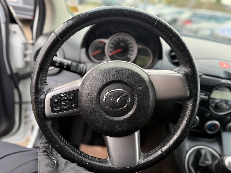 Mazda 2 1,3 Takara Edition 5d