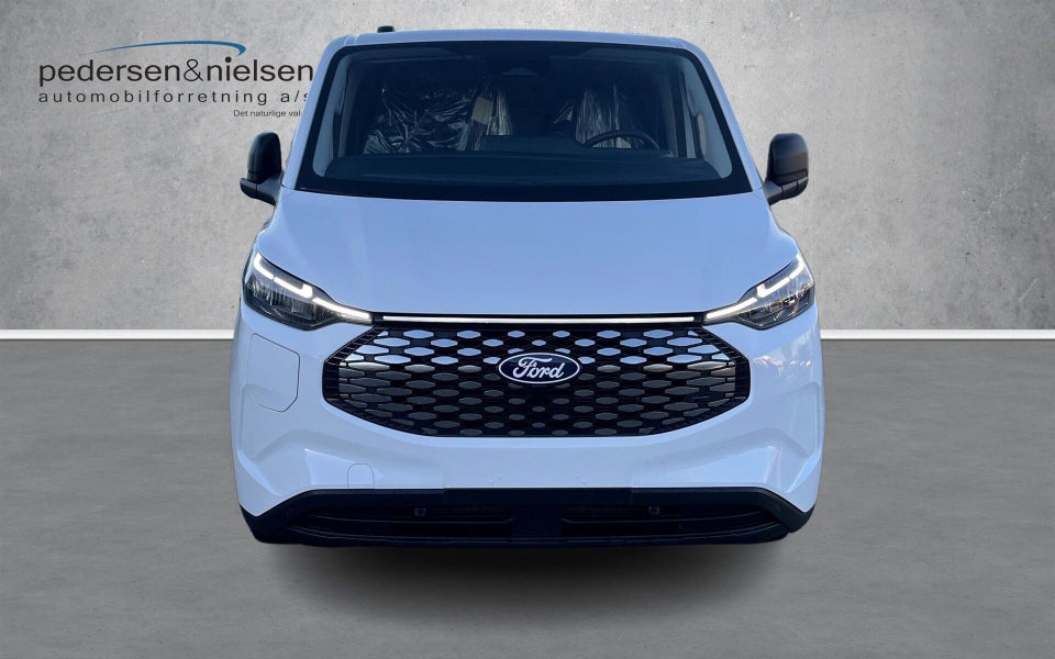 Ford E-Transit Custom 320L 64 Trend