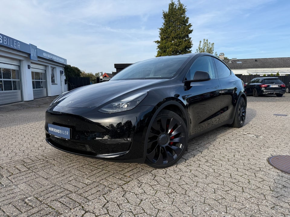 Tesla Model Y Performance AWD 5d