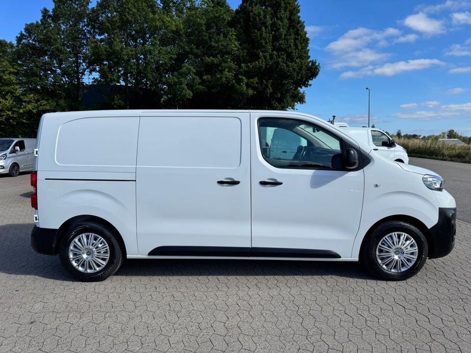 Peugeot e-Expert 75 L2 Plus Van