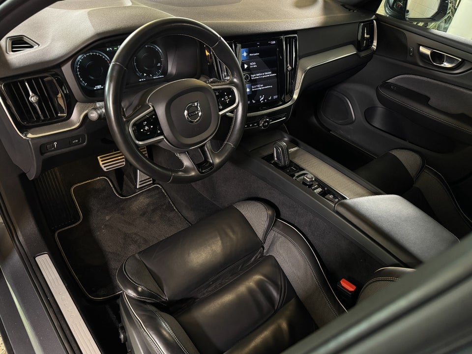 Volvo V60 2,0 B4 197 R-Design aut. 5d