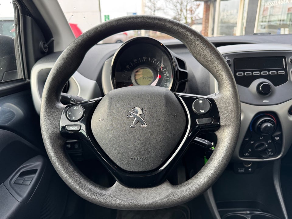 Peugeot 108 1,0 e-VTi 69 Allure 5d