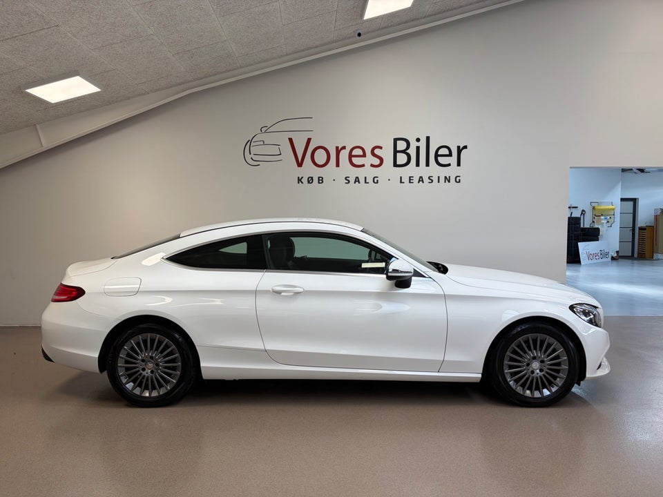 Mercedes C180 1,6 Coupé aut. 2d