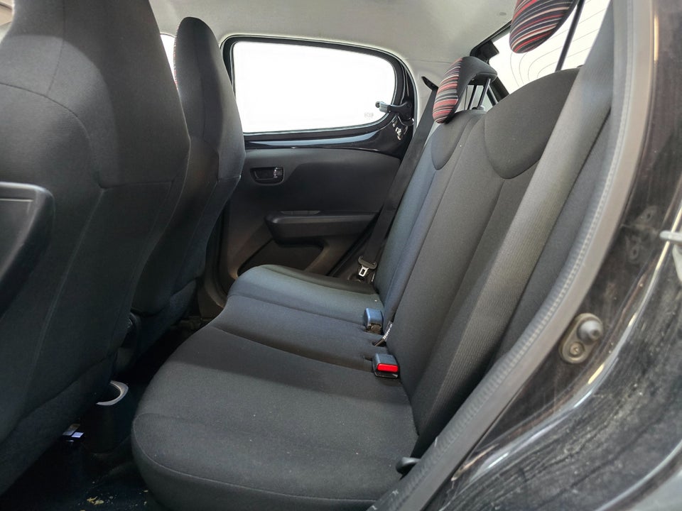 Citroën C1 1,2 PureTech Shine 5d