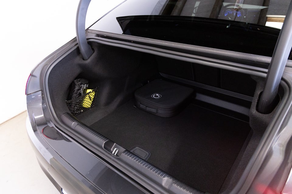 Mercedes EQE350 AMG Line 4d