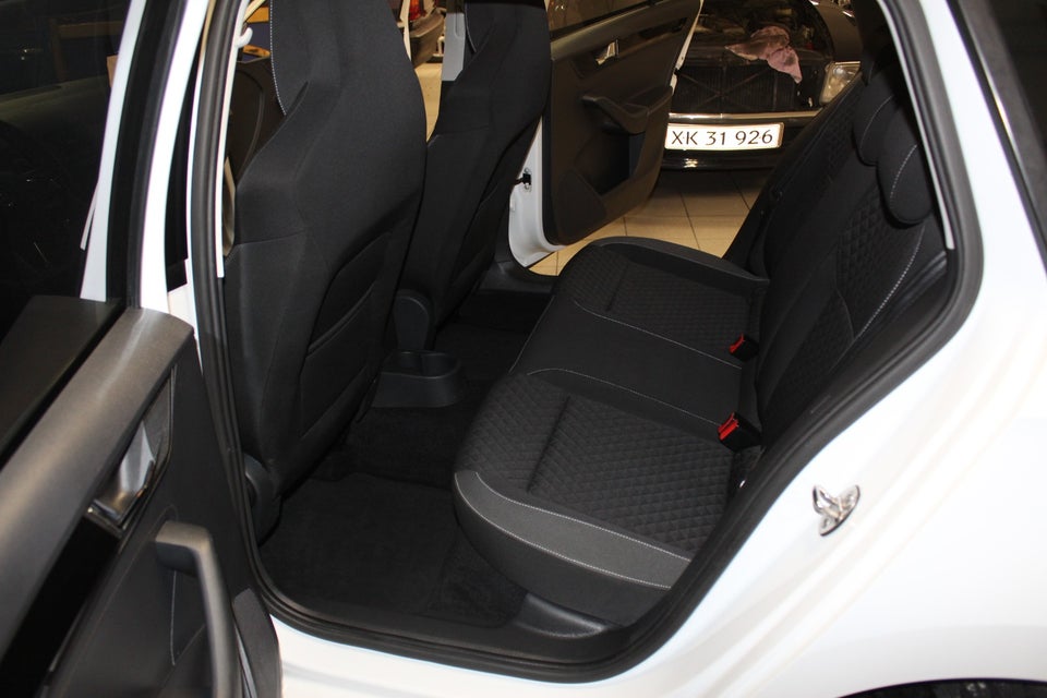 Skoda Rapid 1,0 TSi 95 Ambition Spaceback 5d