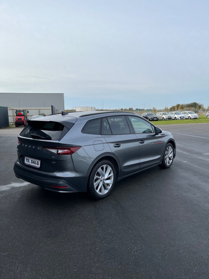 Skoda Enyaq 60 iV Loft 5d