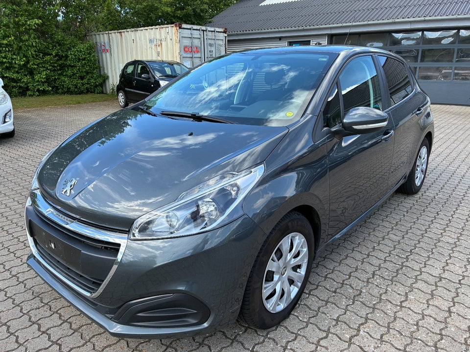 Peugeot 208 1,6 BlueHDi 100 Active 5d