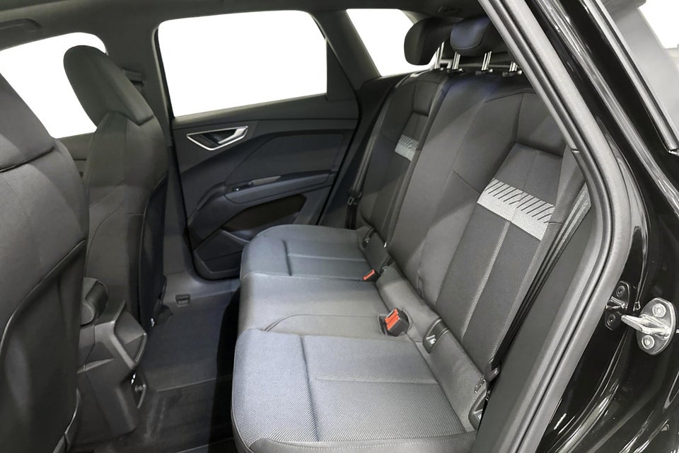 Audi Q4 e-tron 45 Progress 5d