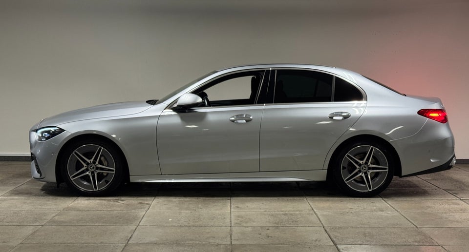 Mercedes C220 d 2,0 AMG Line aut. 4d