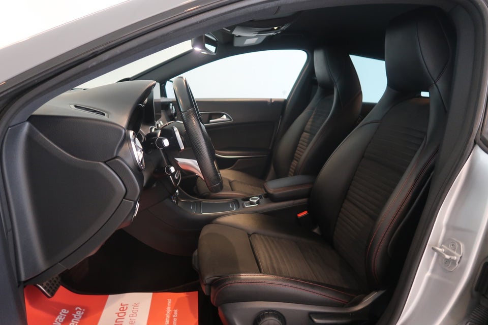 Mercedes CLA200 1,6 AMG Line Shooting Brake aut. 5d