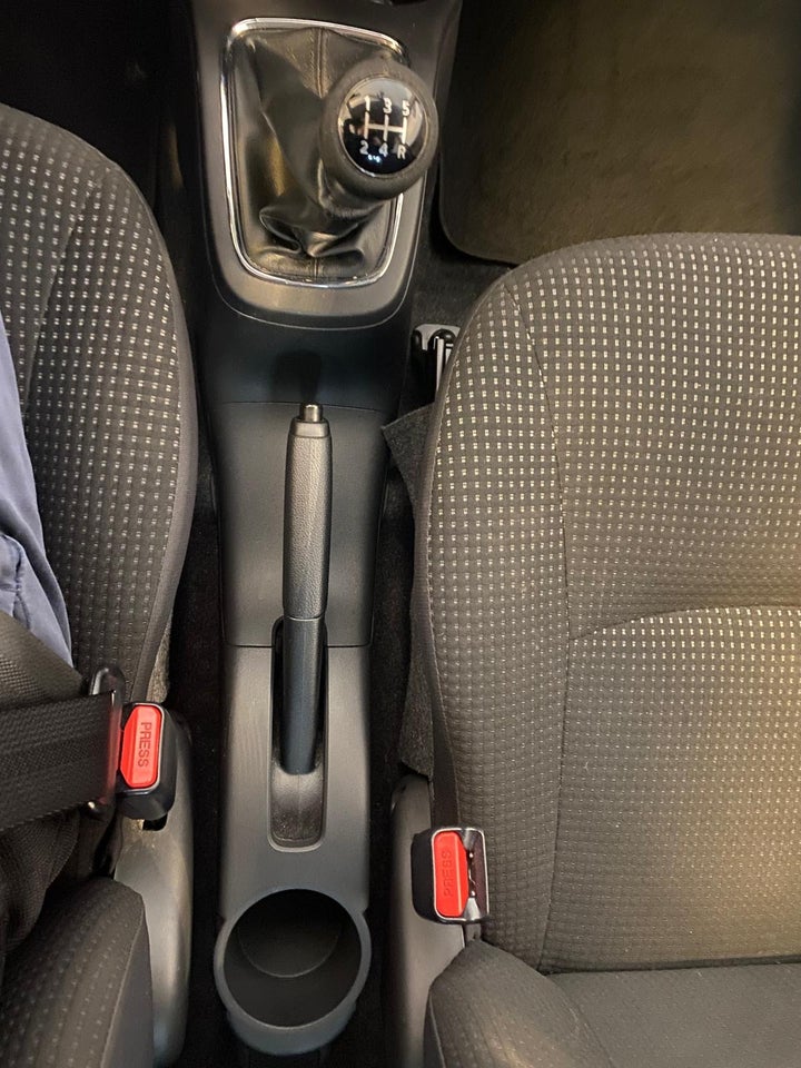 Mitsubishi Space Star 1,2 Intense 5d