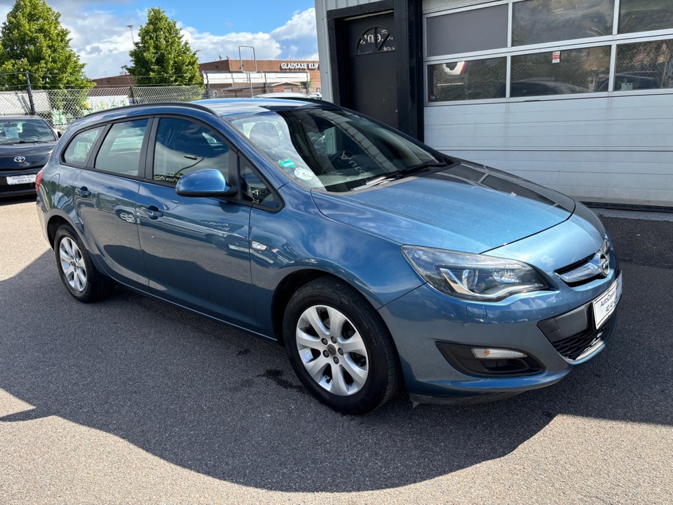 Opel Astra 1,4 T 140 Enjoy Sports Tourer 5d