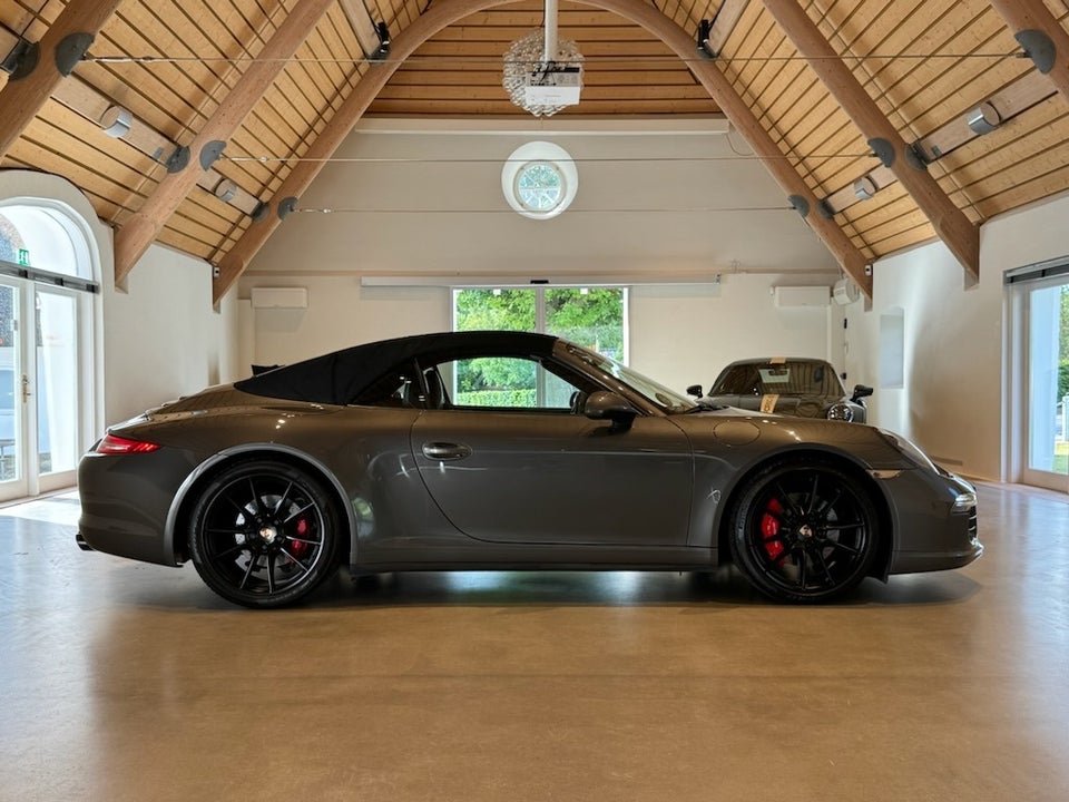 Porsche 911 Carrera 4S 3,8 Cabriolet PDK 2d