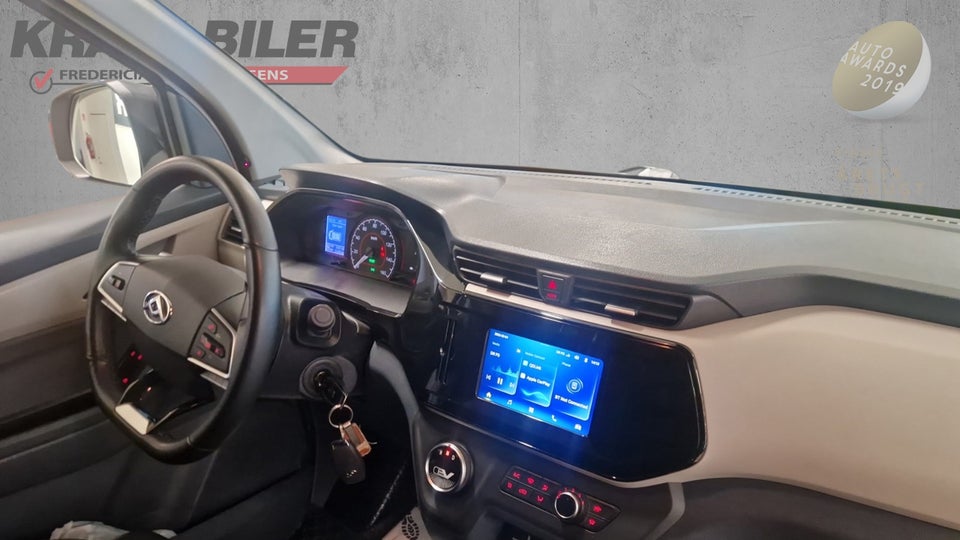 Maxus e-Deliver 3 52 Cargo Van LWB