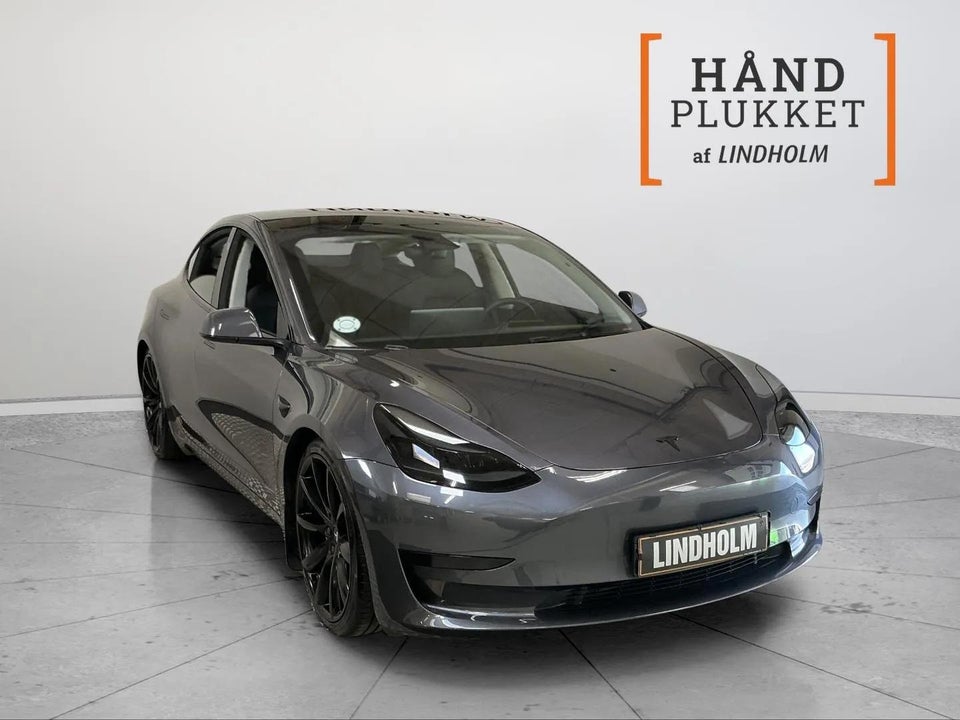 Tesla Model 3 RWD 4d