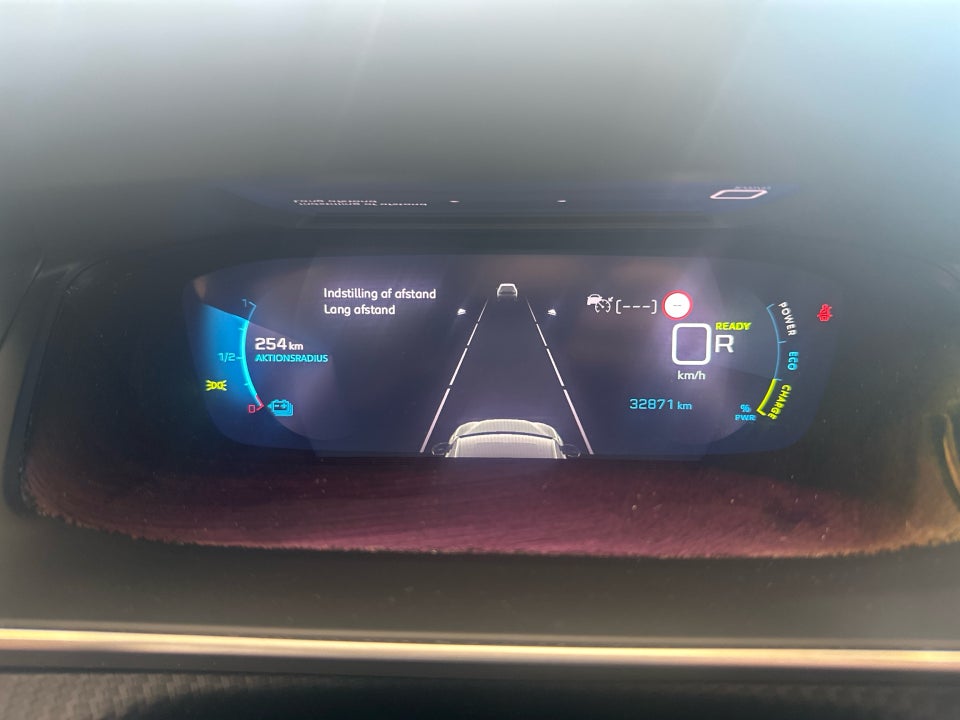 Peugeot e-208 50 GT Pack 5d