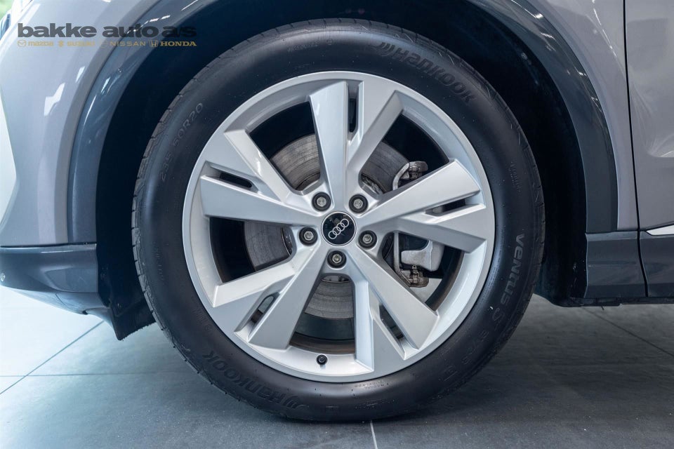 Audi Q4 e-tron 45 Progress 5d