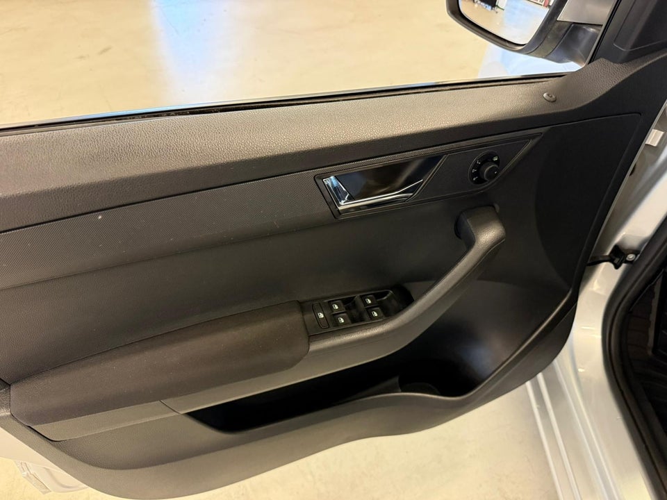 Skoda Fabia 1,0 MPi 60 Ambition 5d