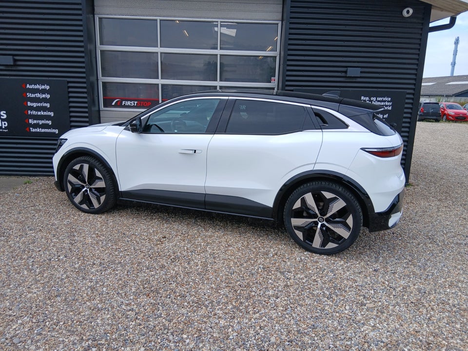 Renault Megane E-Tech 60 Techno 5d
