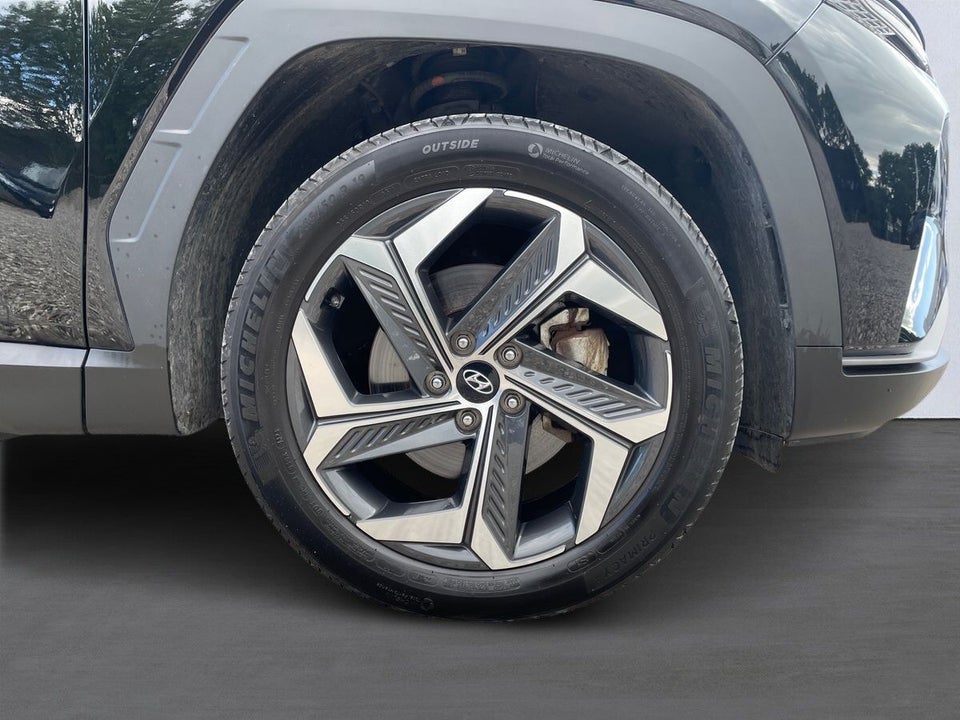 Hyundai Tucson 1,6 PHEV Essential aut. 4WD 5d