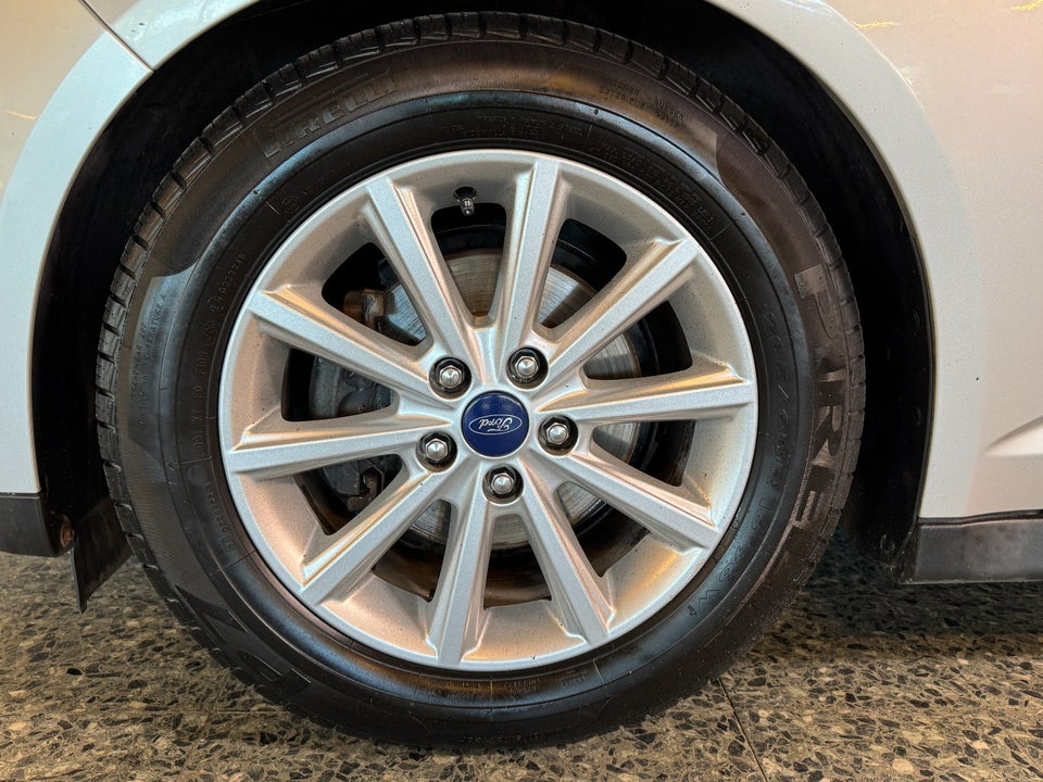 Ford C-MAX 1,5 TDCi 120 Titanium aut. Van 5d