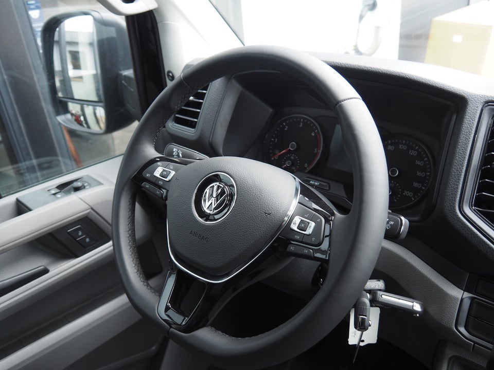 VW Crafter 35 2,0 TDi 177 Ladvogn L4 aut.