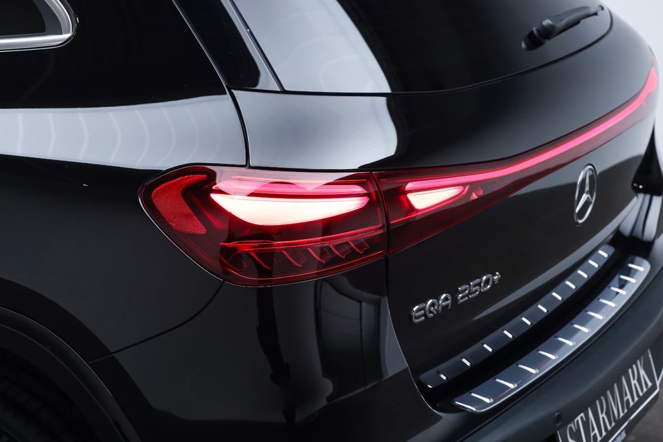 Mercedes EQA250+ AMG Advance 5d