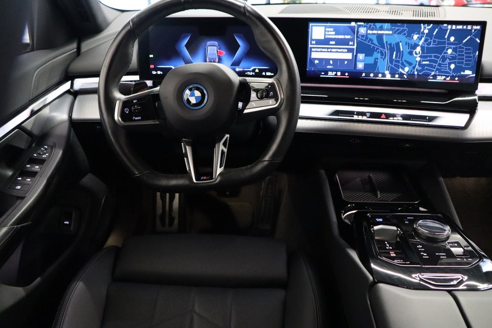 BMW i5 eDrive40 M-Sport 4d