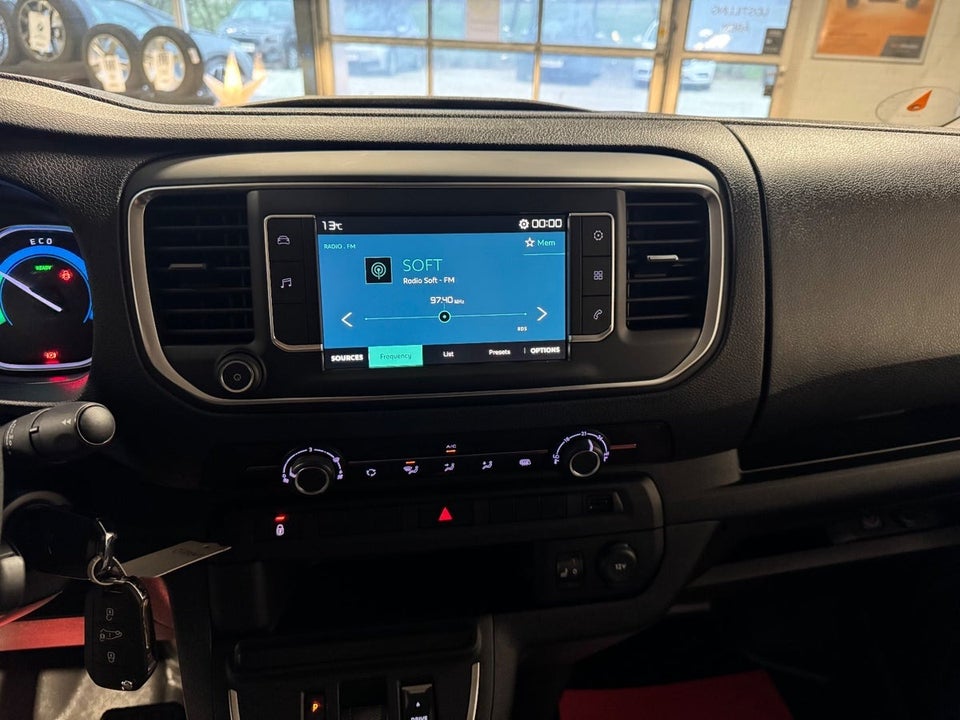 Citroën ë-Jumpy 75 L3 Business