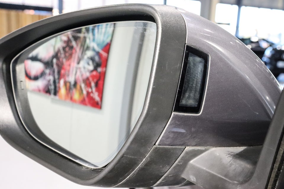 Audi e-tron 55 quattro 5d