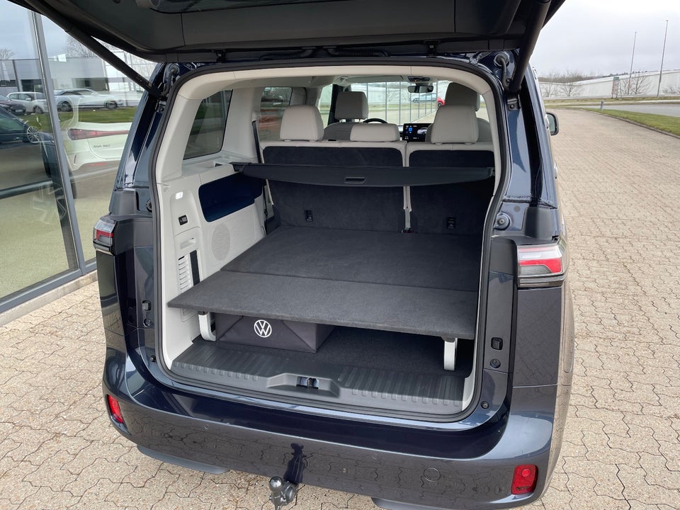 VW ID.Buzz 77 Style SWB 5d