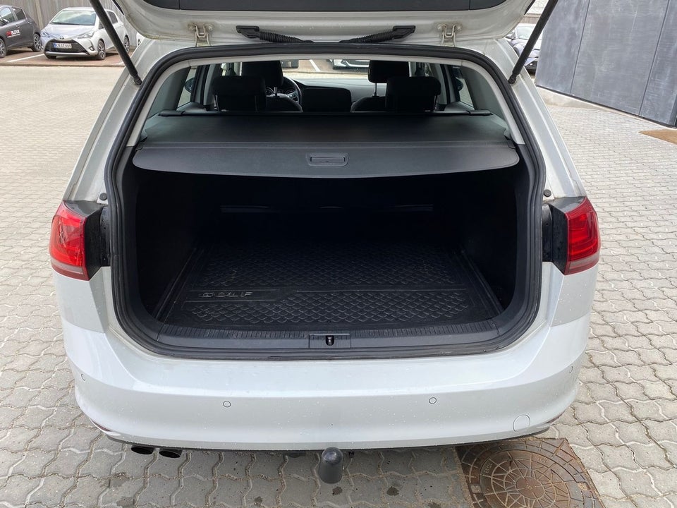 VW Golf VII 1,4 TSi 125 Comfortline DSG BMT 5d