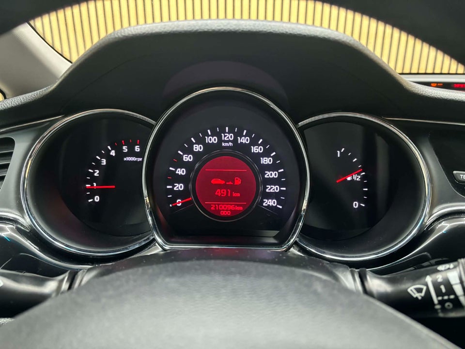 Kia Ceed 1,6 CRDi 110 Attraction 5d