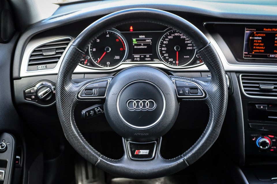 Audi A4 2,0 TDi 150 S-line Avant Multitr. 5d