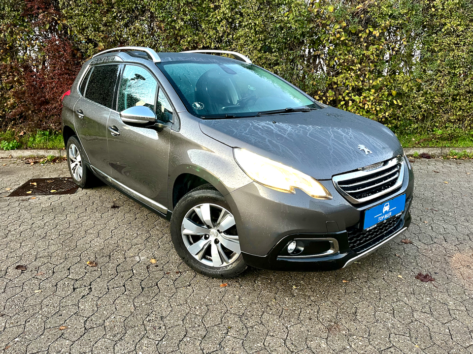 Peugeot 2008 1,2 e-THP 110 Allure 5d