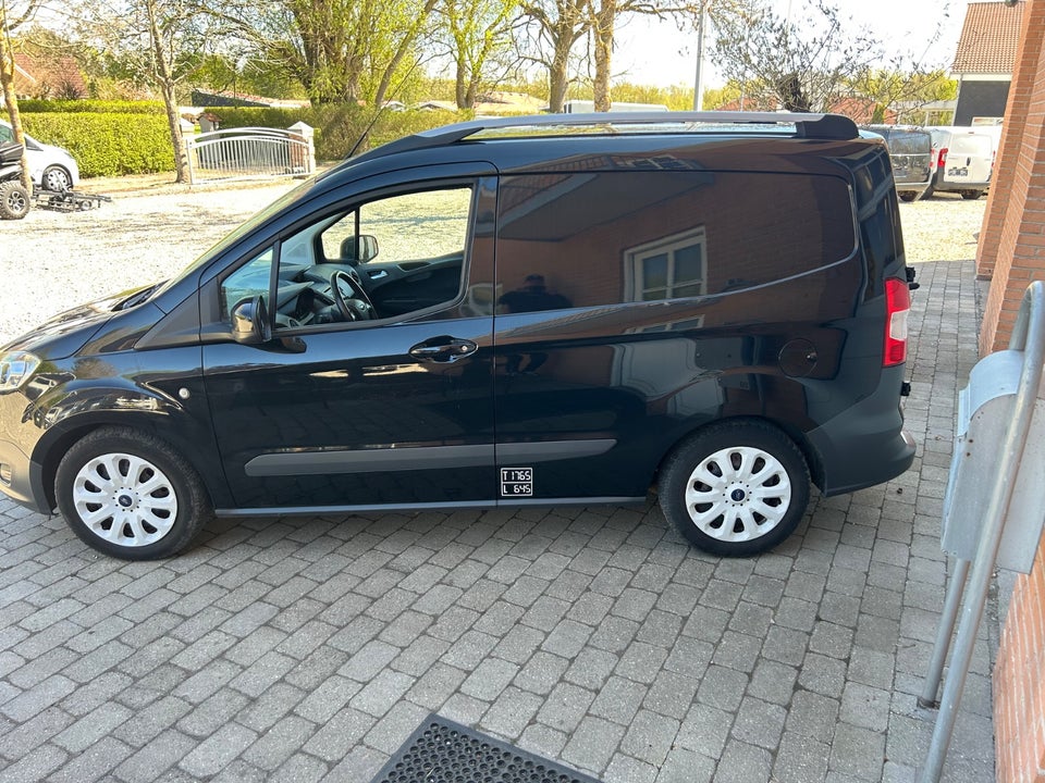 Ford Transit Courier 1,0 SCTi 100 Trend Van 4d