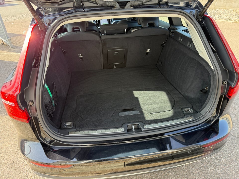 Volvo V60 2,0 T6 ReCharge Inscription aut. AWD 5d