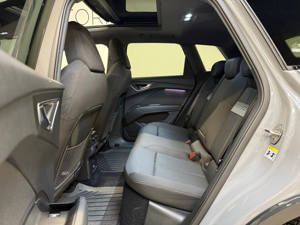 Audi Q4 e-tron 50 Attitude quattro 5d