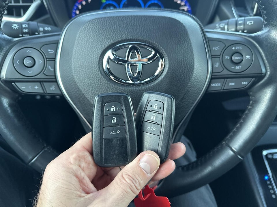 Toyota Corolla 1,8 Hybrid Active Premium Touring Sports MDS 5d