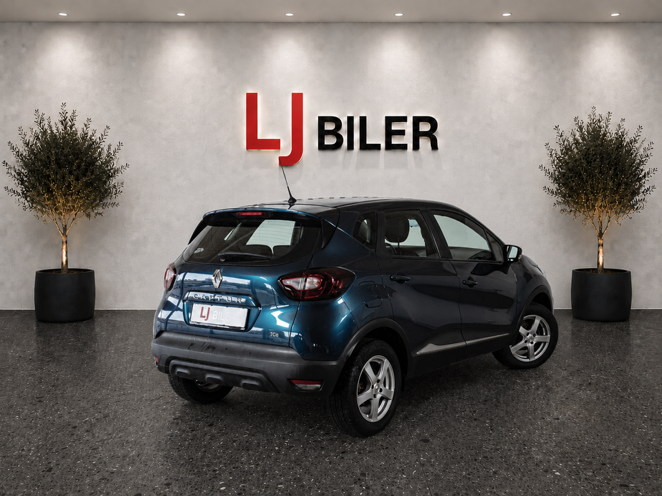 Renault Captur 0,9 TCe 90 Expression 5d