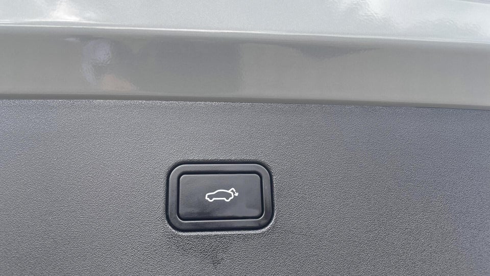 Volvo EX30 Standard Range Plus 5d