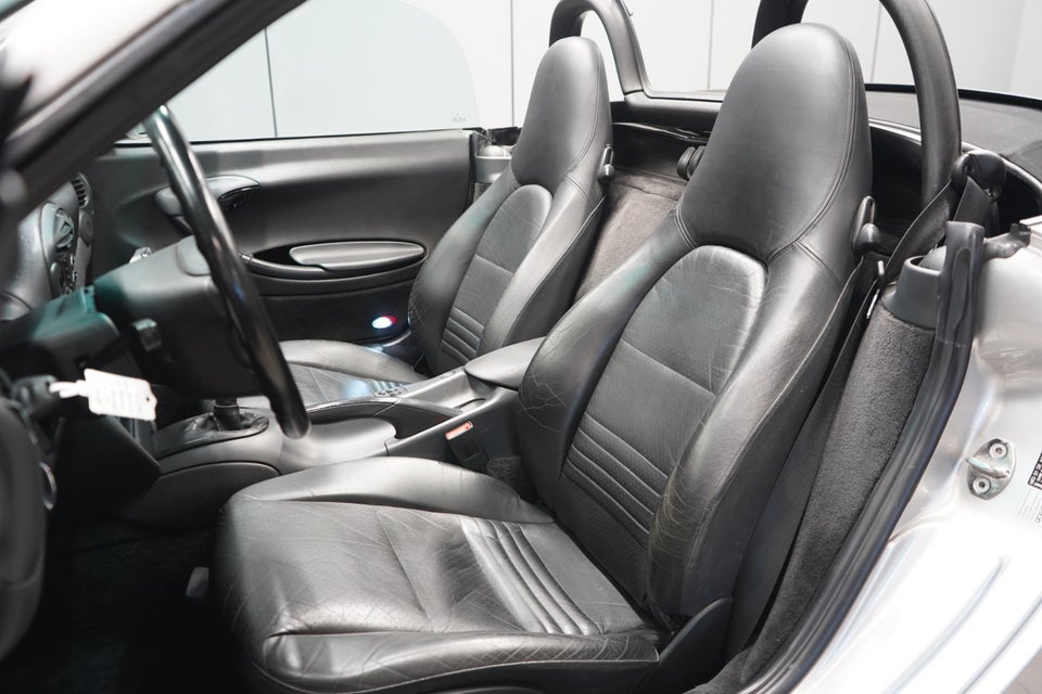 Porsche Boxster 2,5  2d