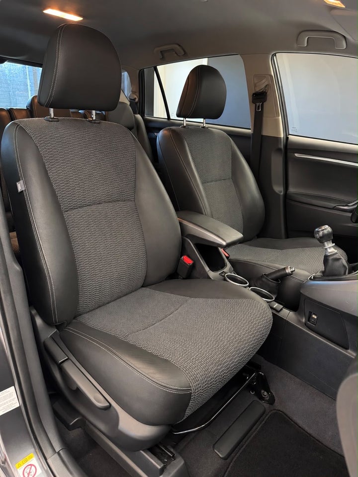 Toyota Verso 1,8 VVT-i T2 Touch 7prs 5d