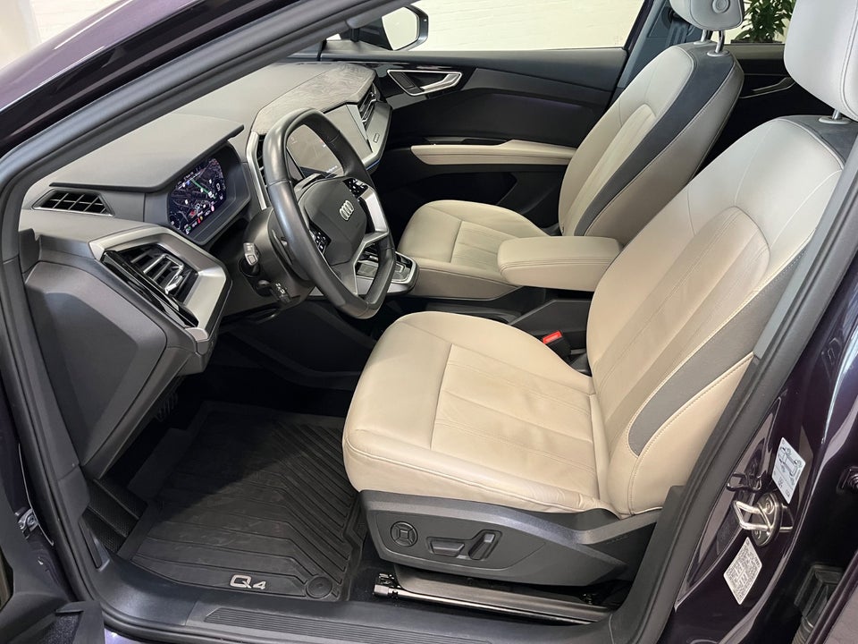 Audi Q4 e-tron 45 S-line 5d