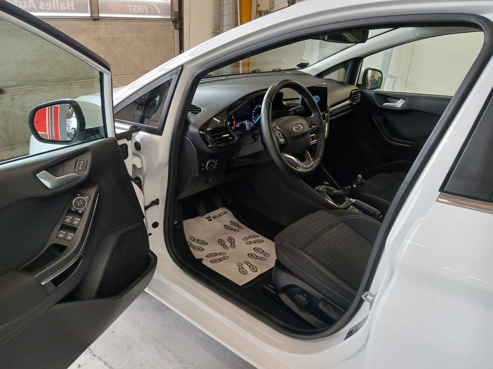 Ford Fiesta 1,0 EcoBoost mHEV Titanium 5d