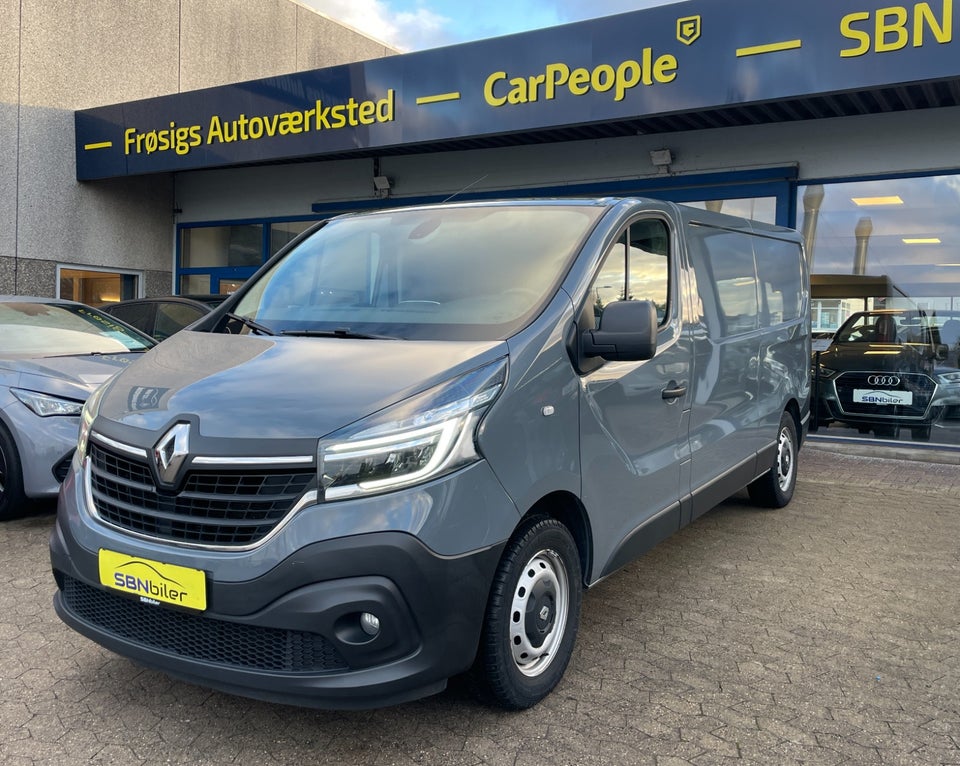 Renault Trafic T29 2,0 dCi 145 L1H1 EDC