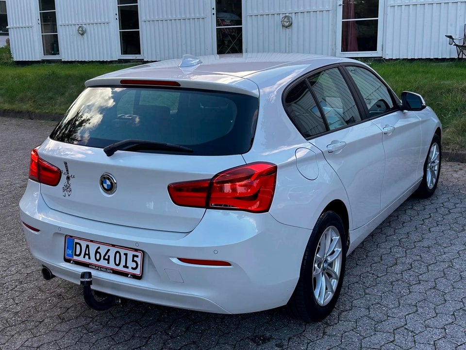 BMW 118d 2,0 Connected aut. 5d